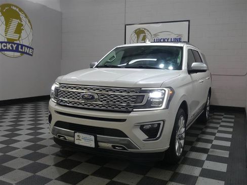 Used 2019 Ford Expedition Platinum AWD/4WD image 4