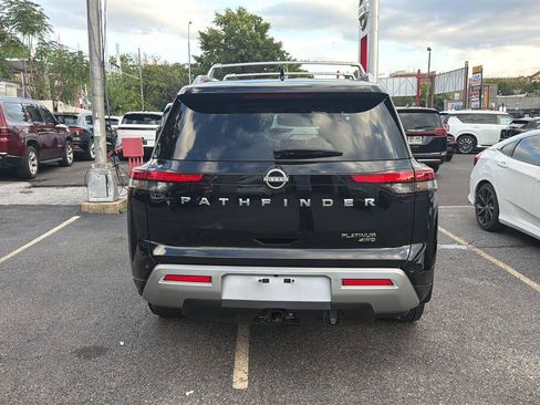 Used 2024 Nissan Pathfinder Platinum AWD/4WD image 4