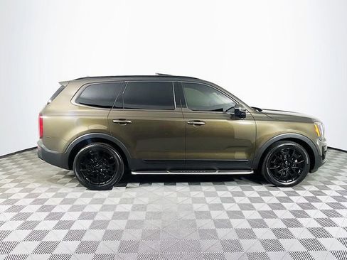 Used 2021 Kia Telluride SX w/ Nightfall Edition Package AWD/4WD image 9
