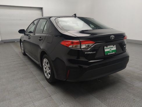 Used 2024 Toyota Corolla LE FWD image 5