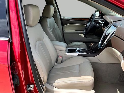 Used 2016 Cadillac SRX Luxury w/ Driver Awareness Package FWD image 9