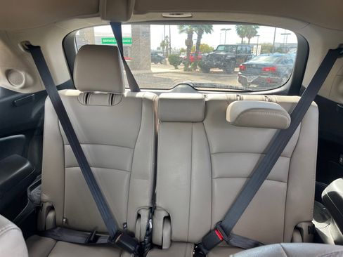 Used 2020 Honda Pilot Elite image 18