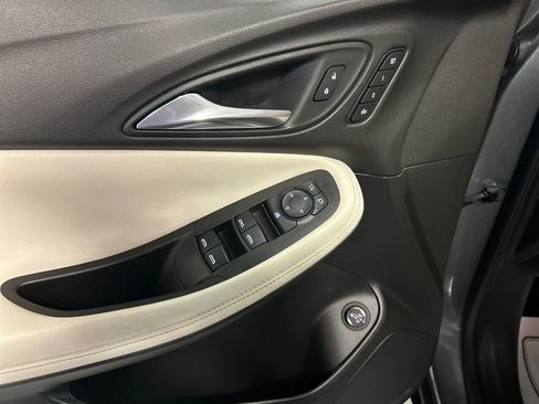 Used 2020 Buick Encore GX Essence w/ Advanced Technology Package AWD/4WD image 12