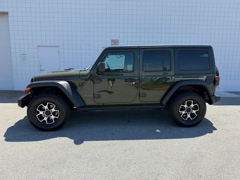 Used 2021 Jeep Wrangler Unlimited Rubicon AWD/4WD image 3