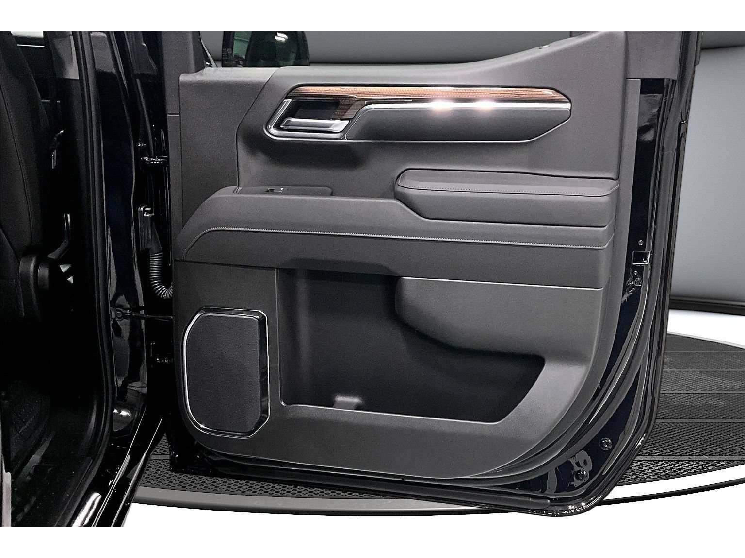 New 2026 Chevrolet Silverado 1500 RST w/ RST All Star Premium Package AWD/4WD image 44