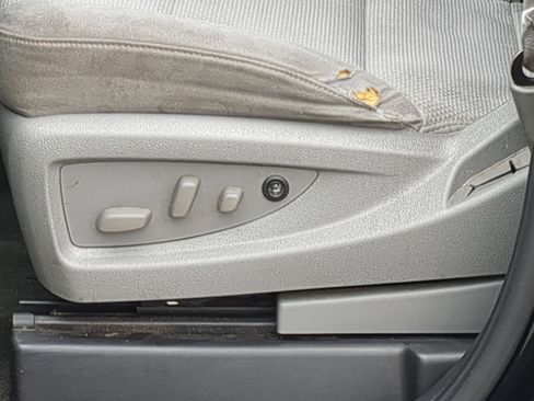 Used 2015 GMC Sierra 1500 SLE w/ SLE Value Package image 12