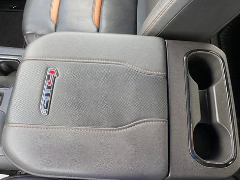 Used 2024 GMC Sierra 2500 AT4 w/ AT4 Premium Plus Package AWD/4WD image 21