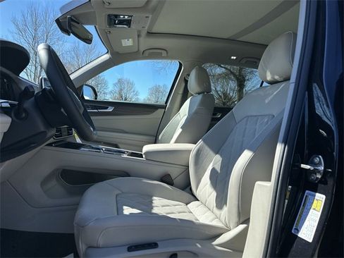 New 2026 Volkswagen Atlas SEL Premium R-Line image 12