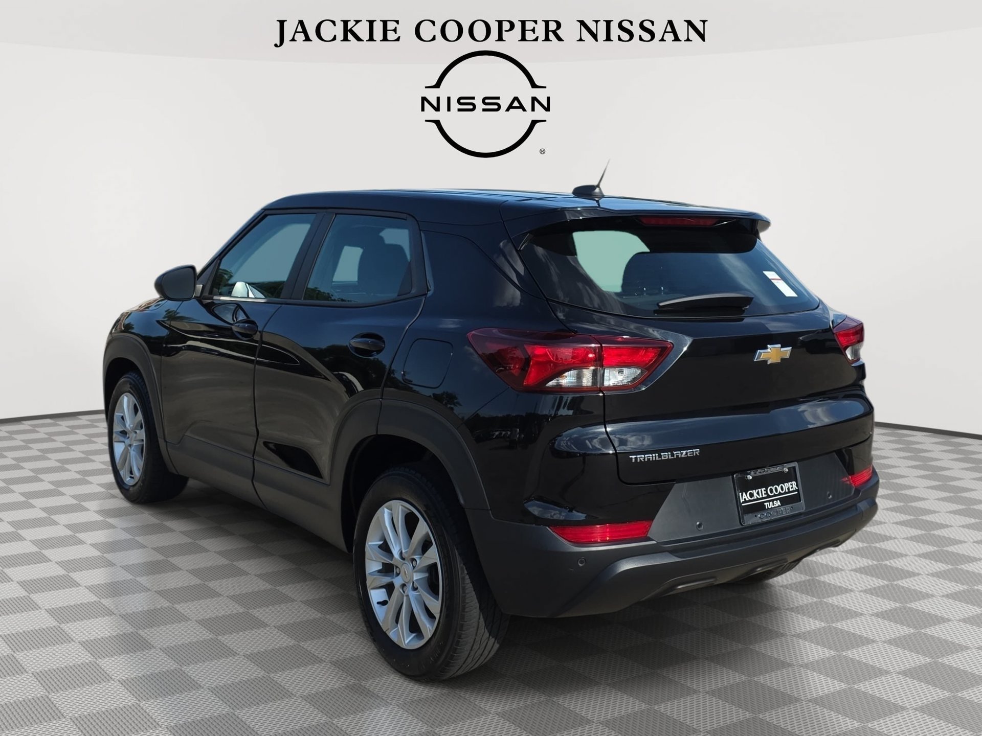 Used 2021 Chevrolet TrailBlazer LS FWD image 7