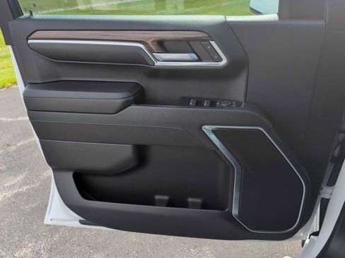 Used 2023 Chevrolet Silverado 1500 RST w/ Protection Package AWD/4WD image 32