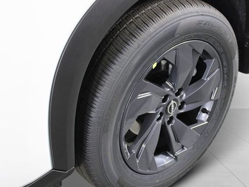New 2026 Nissan Rogue SV FWD image 9