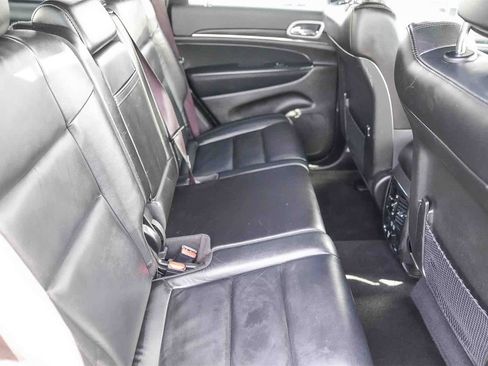 Used 2021 Jeep Grand Cherokee Limited image 14