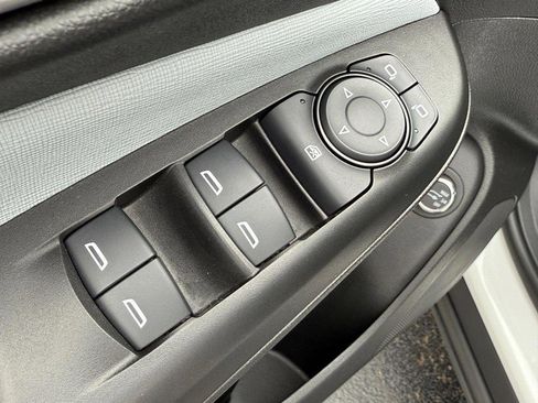 Used 2024 Buick Envista Preferred w/ Convenience I Package image 14