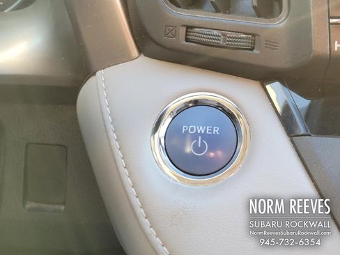 Used 2017 Toyota RAV4 XLE image 28