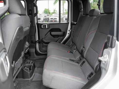 Used 2024 Jeep Gladiator Rubicon w/ Convenience Group image 36