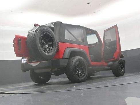 Used 2011 Jeep Wrangler Sport w/ Connectivity Group AWD/4WD image 52