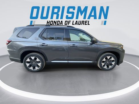 New 2026 Honda Pilot Touring image 9