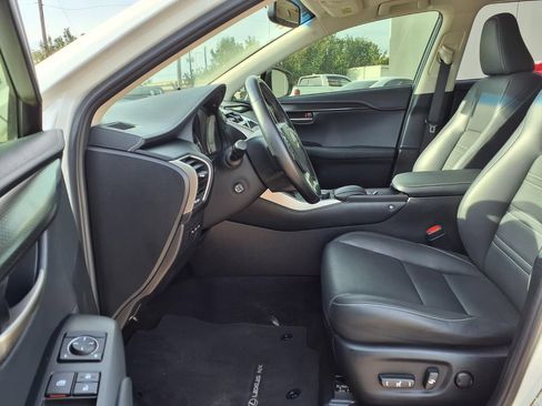 Used 2017 Lexus NX 200t FWD w/ Premium Package image 11