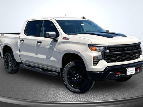 New 2026 Chevrolet Silverado 1500 Custom Trail Boss AWD/4WD image 2