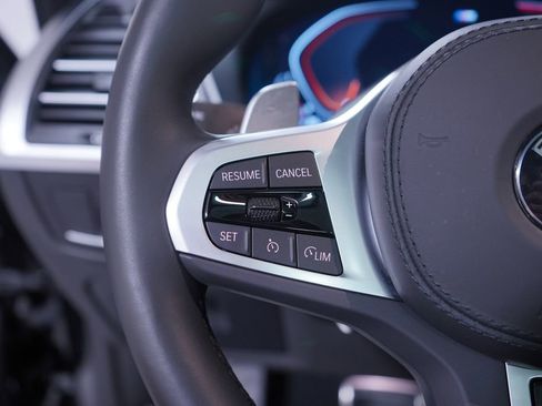 Used 2025 BMW X4 xDrive30i w/ Premium Package image 20