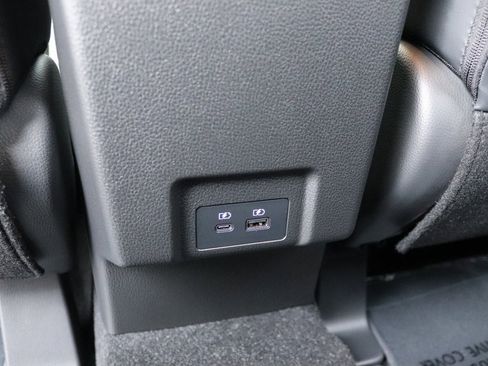 New 2025 Mitsubishi Eclipse Cross Black Edition image 21