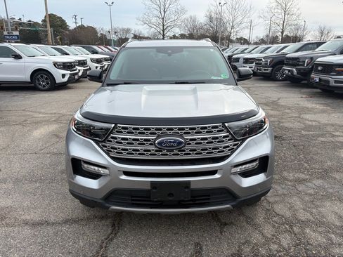 Used 2021 Ford Explorer Limited w/ Equipment Group 301A image 2