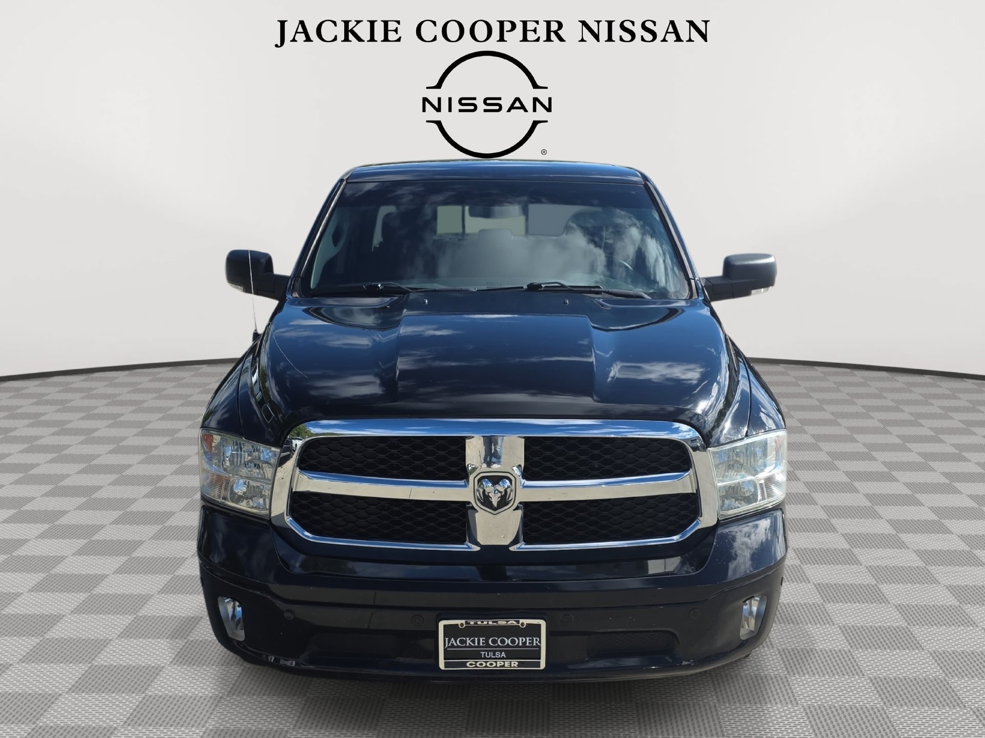 Used 2019 RAM 1500 Big Horn AWD/4WD image 2