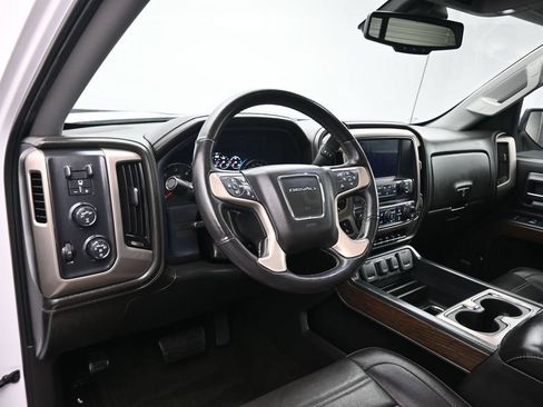 Used 2018 GMC Sierra 1500 Denali w/ Denali Ultimate Package AWD/4WD image 14
