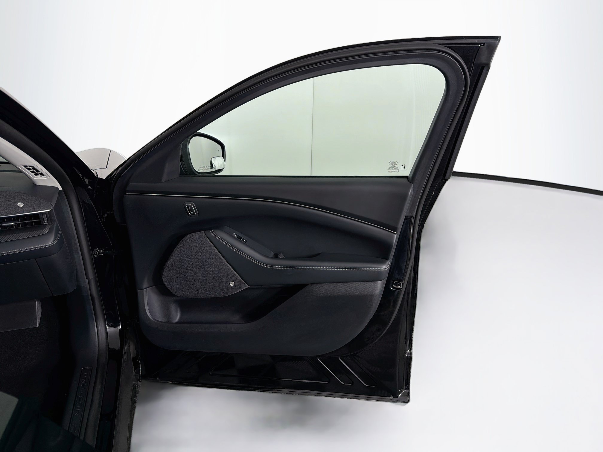 Used 2024 Ford Mustang Mach-E Premium RWD image 34