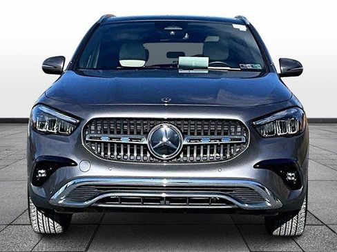 Certified 2025 Mercedes-Benz GLA 250 4MATIC image 2