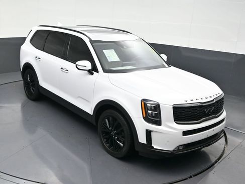 Used 2022 Kia Telluride SX w/ Towing Package image 22
