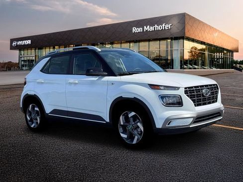 New 2026 Hyundai Venue SEL image 10