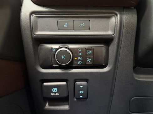 Used 2024 Ford Expedition Max Limited image 27