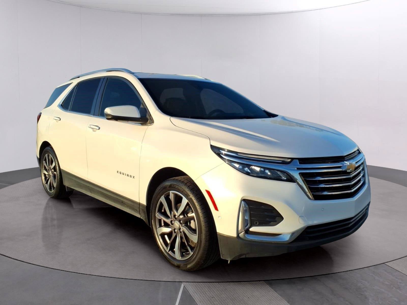 Used 2024 Chevrolet Equinox Premier FWD image 7