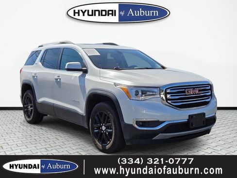 Used 2018 GMC Acadia SLT FWD image 1