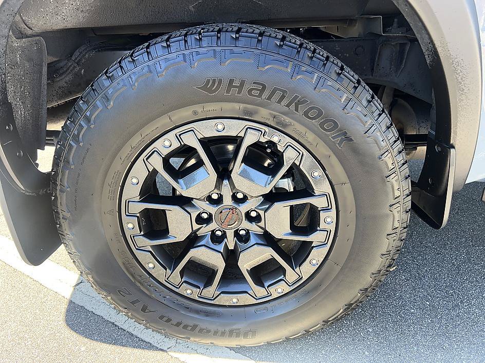 Certified 2023 Nissan Frontier PRO-4X w/ Pro-4X Premium Package AWD/4WD image 11