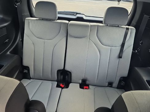 Used 2022 Hyundai Palisade SEL w/ Convenience Package AWD/4WD image 33