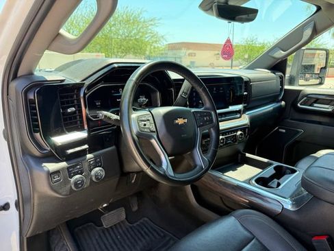 Used 2024 Chevrolet Silverado 3500 LTZ w/ LTZ Premium Package AWD/4WD image 5