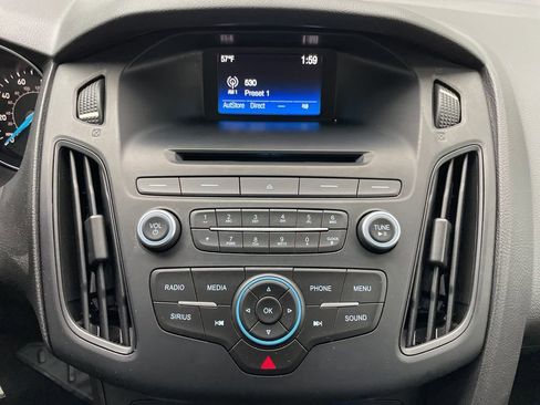 Used 2017 Ford Focus SE image 31