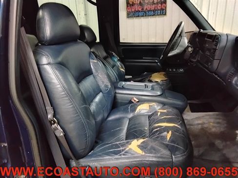 Used 1999 Chevrolet Suburban 2WD w/ Preferred Equipment Group 3 image 15