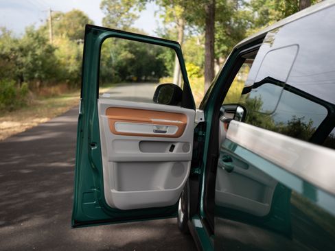 New 2025 Volkswagen ID. Buzz Pro S Plus image 29