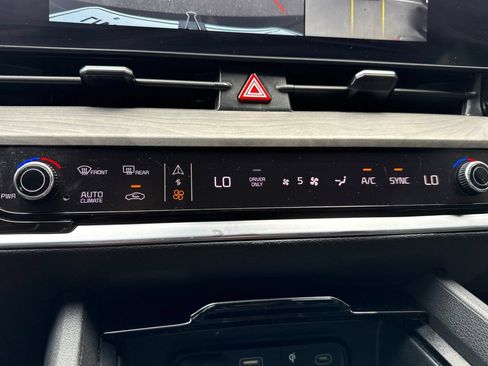 Used 2025 Kia Sportage X-Line Prestige AWD/4WD image 28