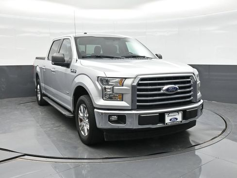 Used 2017 Ford F150 XLT w/ Equipment Group 302A Luxury RWD image 12