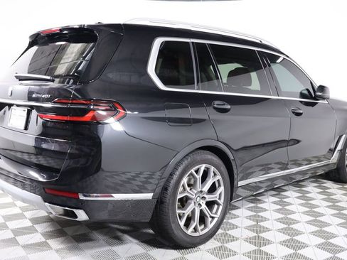Used 2025 BMW X7 xDrive40i AWD/4WD image 6