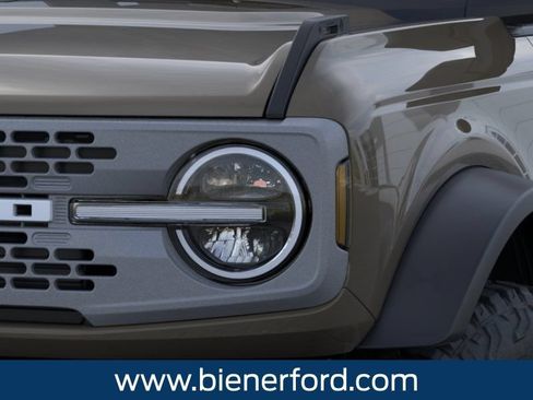 New 2026 Ford Bronco Badlands w/ Sasquatch Package AWD/4WD image 21