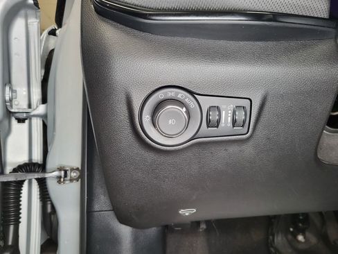 Used 2024 Jeep Compass Trailhawk w/ Trailhawk Elite Group image 5