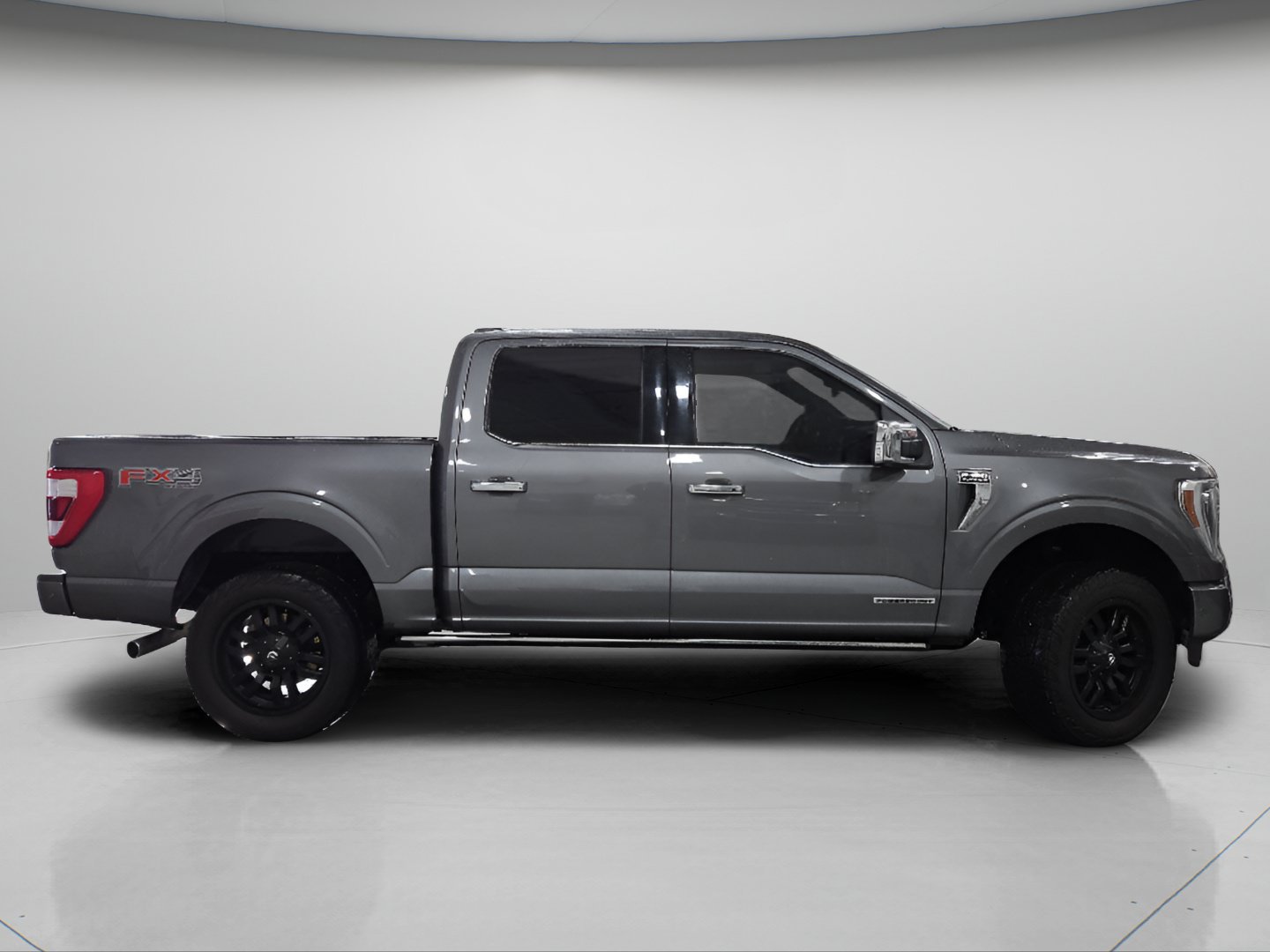 Used 2022 Ford F150 Platinum w/ Equipment Group 701A High AWD/4WD image 27