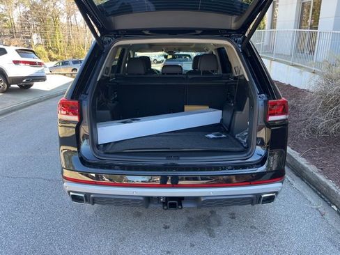 New 2026 Volkswagen Atlas Peak Edition image 21