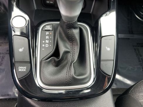 Used 2024 Kia Soul EX FWD image 34