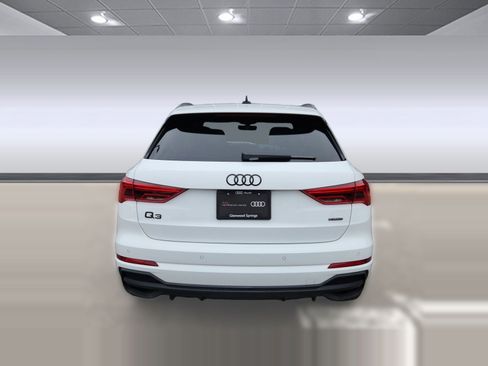 Used 2025 Audi Q3 2.0T Premium w/ Convenience Package image 10